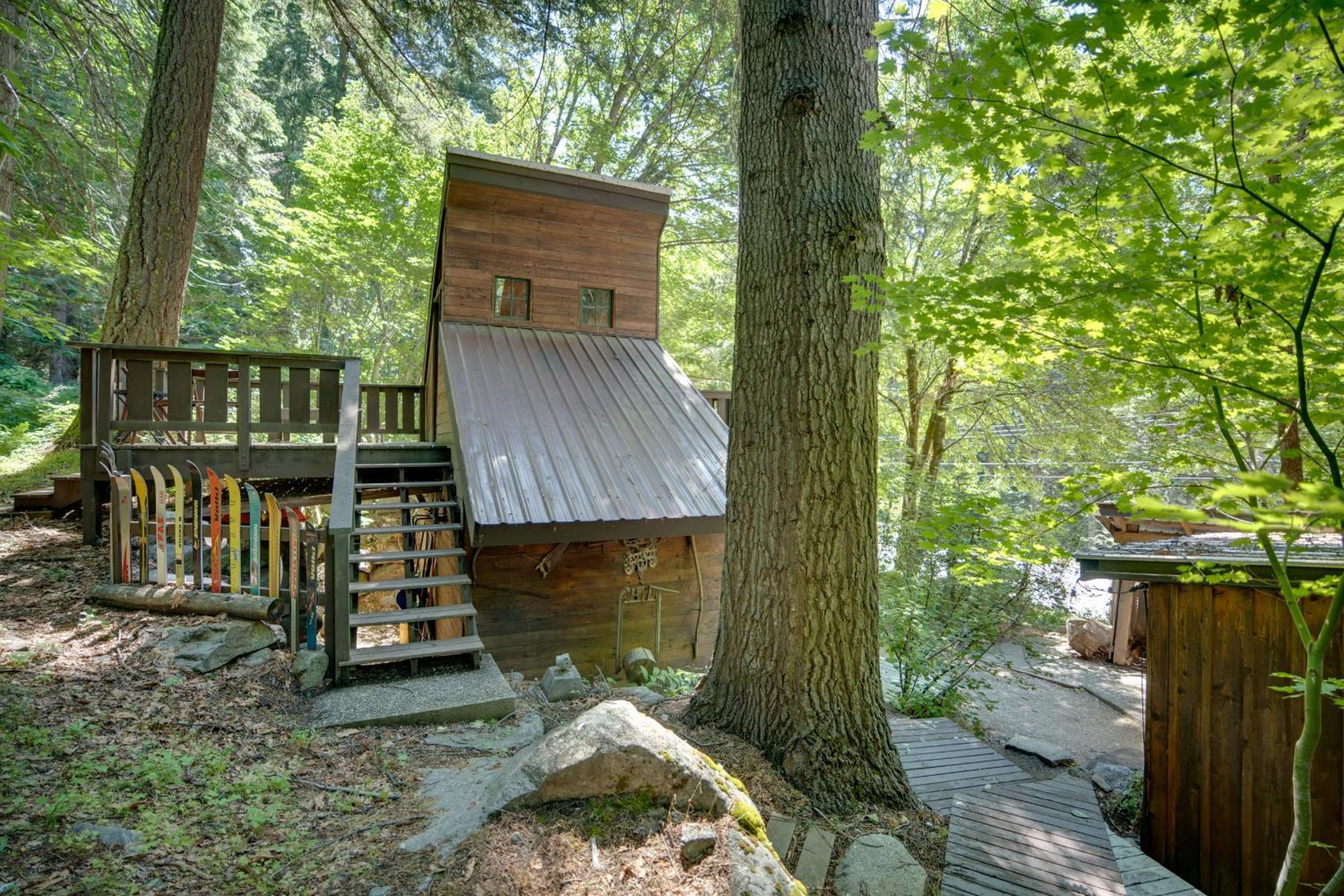 Leavenworth Cabin With Private Hot Tub! Bagian luar foto